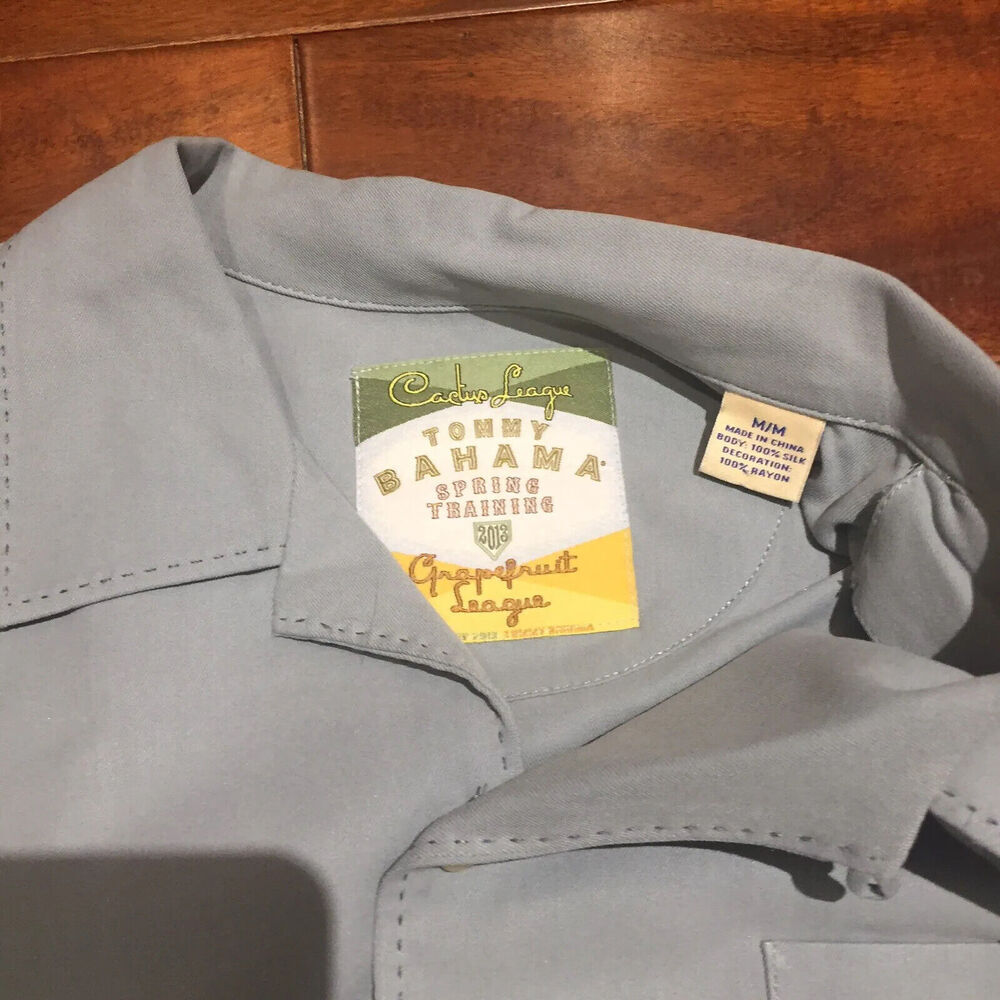 Tommy Bahama Camp Shirt Mens M Grapefruit League 2013 Silk Embroidered MLB Hawai - Picture 6 of 6